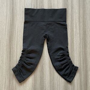 Lululemon In The Flow Cropped Leggings Black 2